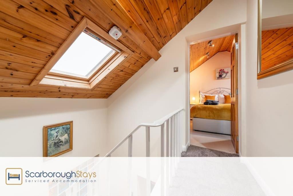 The Loft Apartment Scarborough Exterior foto